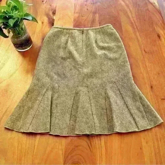 Ann Taylor Earthy Minimalist Corpcore Academic Work Career Wear Mini Skirt. - Picture 8 of 11